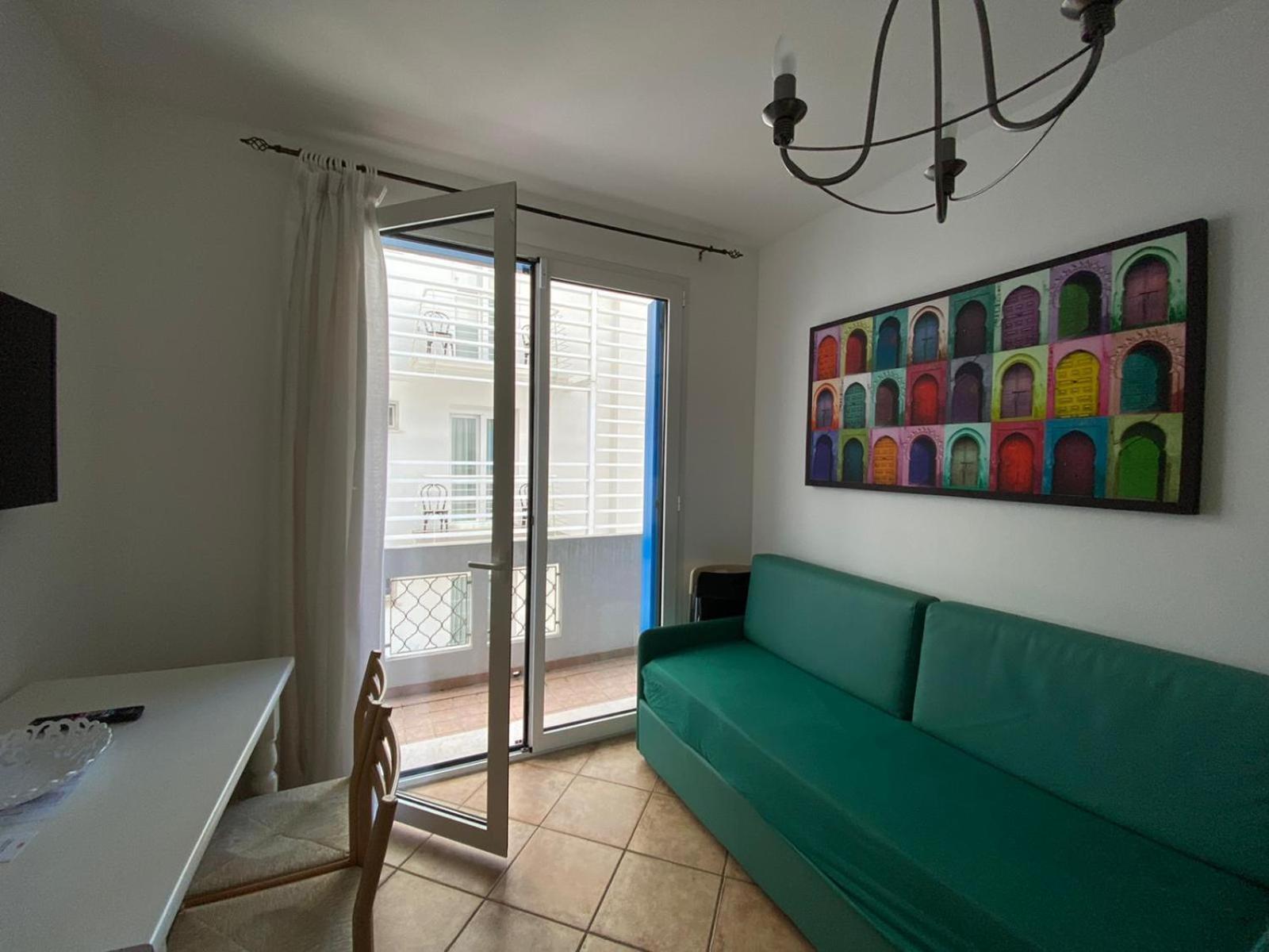 Ambra Aparthotel